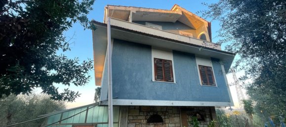 20 rooms Villa in Vico del Gargano, Italy No. 21430 2