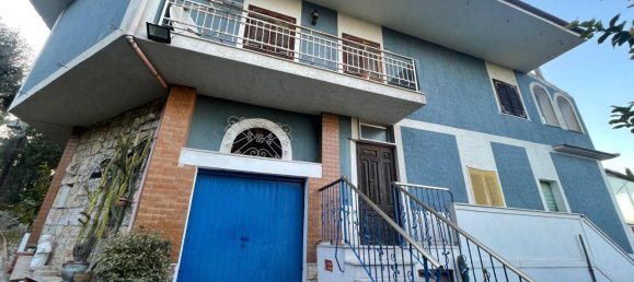 20 rooms Villa in Vico del Gargano, Italy No. 21430 3