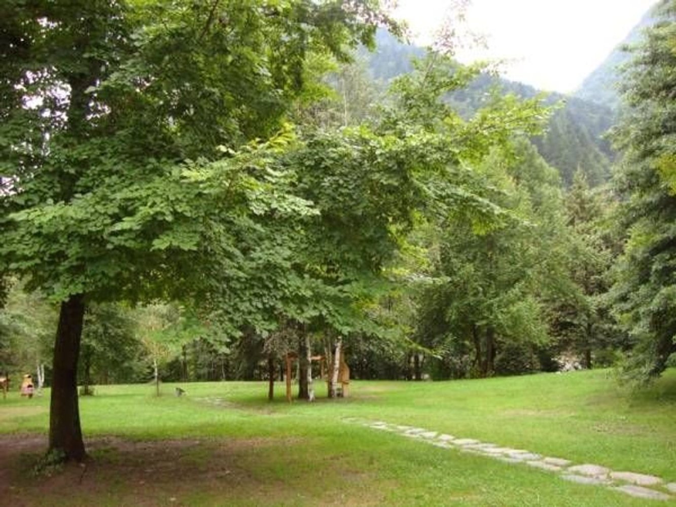  عقار تجاري في Campertogno, Italy 10000متر مربع رقم 328543