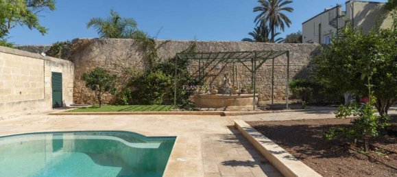 3 bedrooms House in Zejtun, Malta No. 9886 4