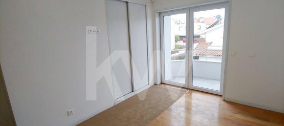 4 bedrooms House in Vila Nova de Gaia, Portugal No. 17775 7
