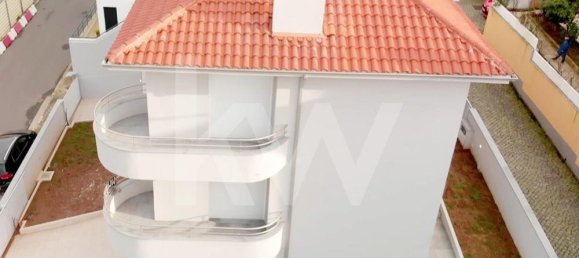 4 bedrooms House in Vila Nova de Gaia, Portugal No. 17775 26