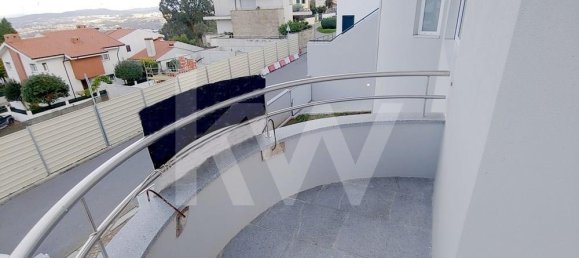 4 bedrooms House in Vila Nova de Gaia, Portugal No. 17775 14