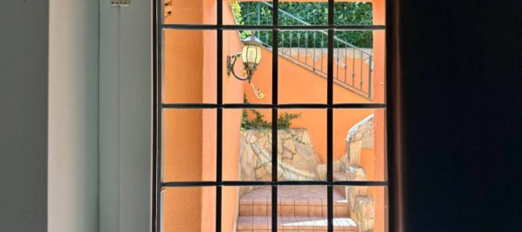 2 bedrooms House in Rome, Italy No. 272671 29