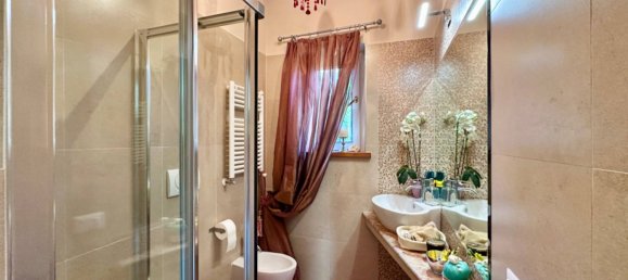 2 bedrooms House in Rome, Italy No. 272671 20