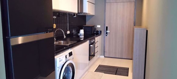 1 bedroom Condo in Noble Remix Bangkok, Thailand No. 29721 3