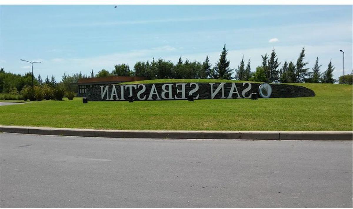  Land in Escobar, Argentina No. 121754