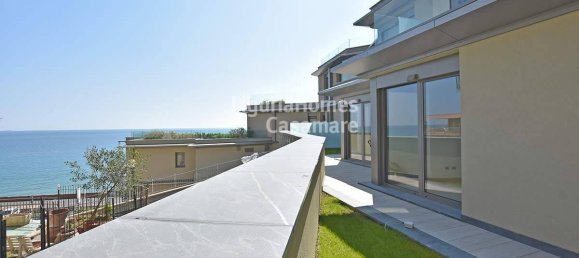 8 rooms Apartment in Sanremo, Italy No. 18351 9