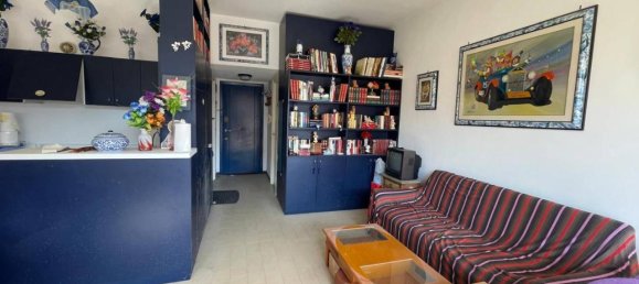 Apartamento de 2 habitaciónes en Pomezia, Italy No. 40202 3