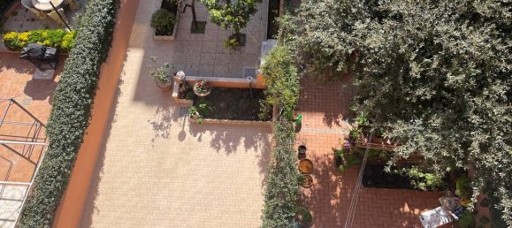 Apartamento de 2 habitaciónes en Pomezia, Italy No. 40202 18