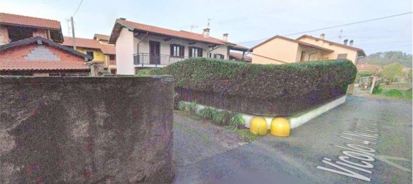 3 bedrooms Apartment in Cressa, Italy No. 296311 3