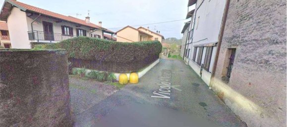 3 bedrooms Apartment in Cressa, Italy No. 296311 2