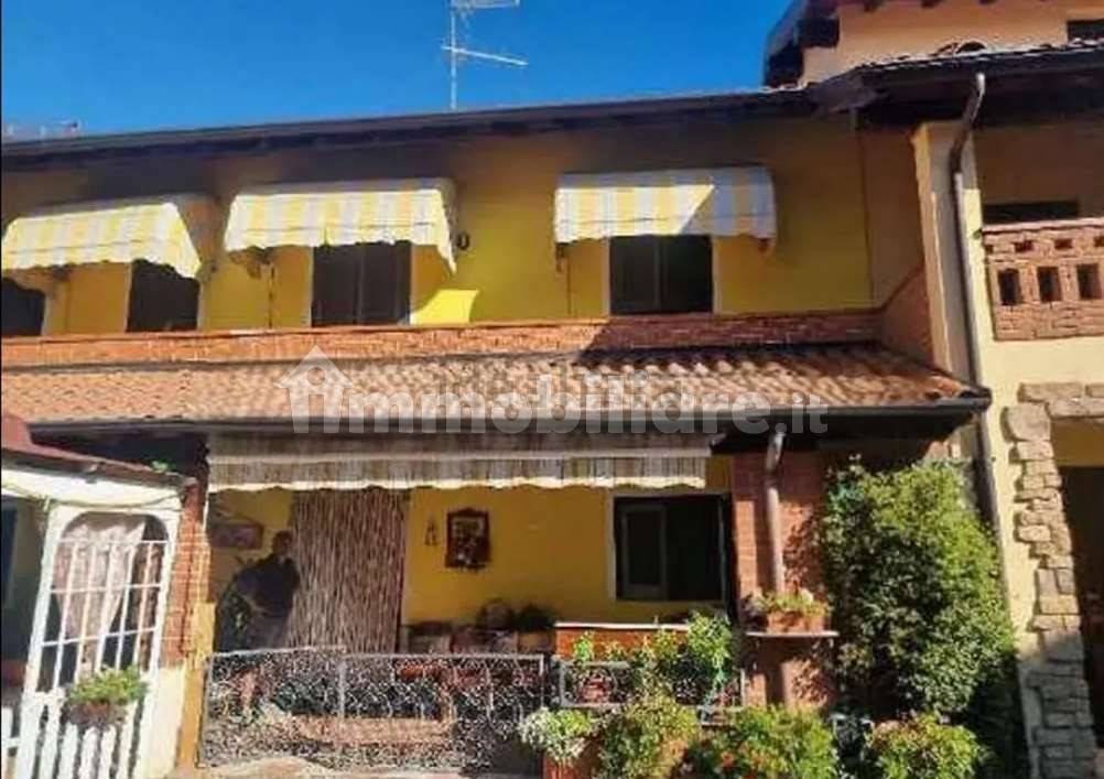 3 bedrooms Apartment in Cressa, Italy No. 296311