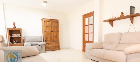 Casa de 3 dormitorios en Cádiz, Spain No. 145600 4