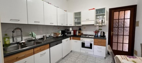 6-salle Villa à Camaiore, Italy No. 237510 16