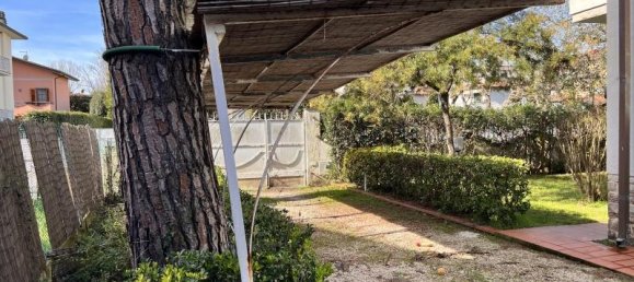 6-salle Villa à Camaiore, Italy No. 237510 13