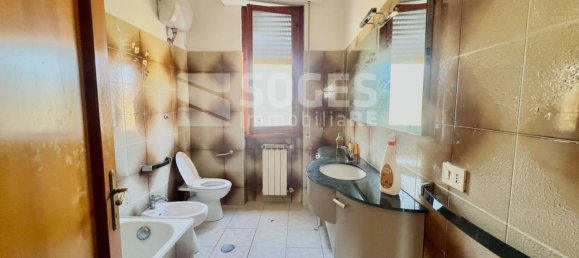 4 rooms Apartment in Montevarchi, Italy No. 110909 19