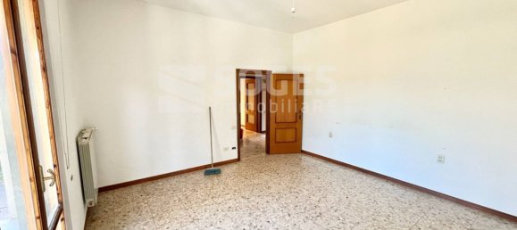 4 rooms Apartment in Montevarchi, Italy No. 110909 15