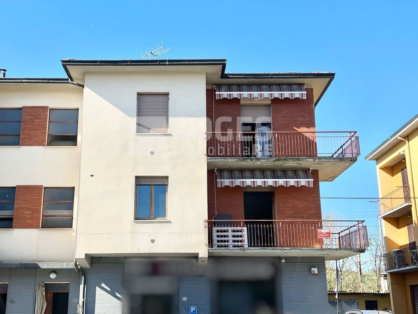 4 rooms Apartment in Montevarchi, Italy No. 110909