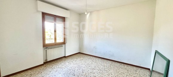 4 rooms Apartment in Montevarchi, Italy No. 110909 17