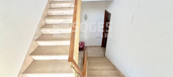 4 rooms Apartment in Montevarchi, Italy No. 110909 3