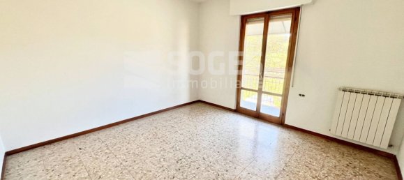 4 rooms Apartment in Montevarchi, Italy No. 110909 14