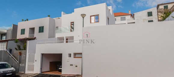 3 bedrooms Villa in Funchal, Portugal No. 92348 84