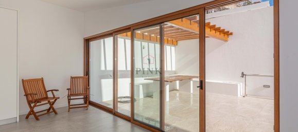 3 bedrooms Villa in Funchal, Portugal No. 92348 5