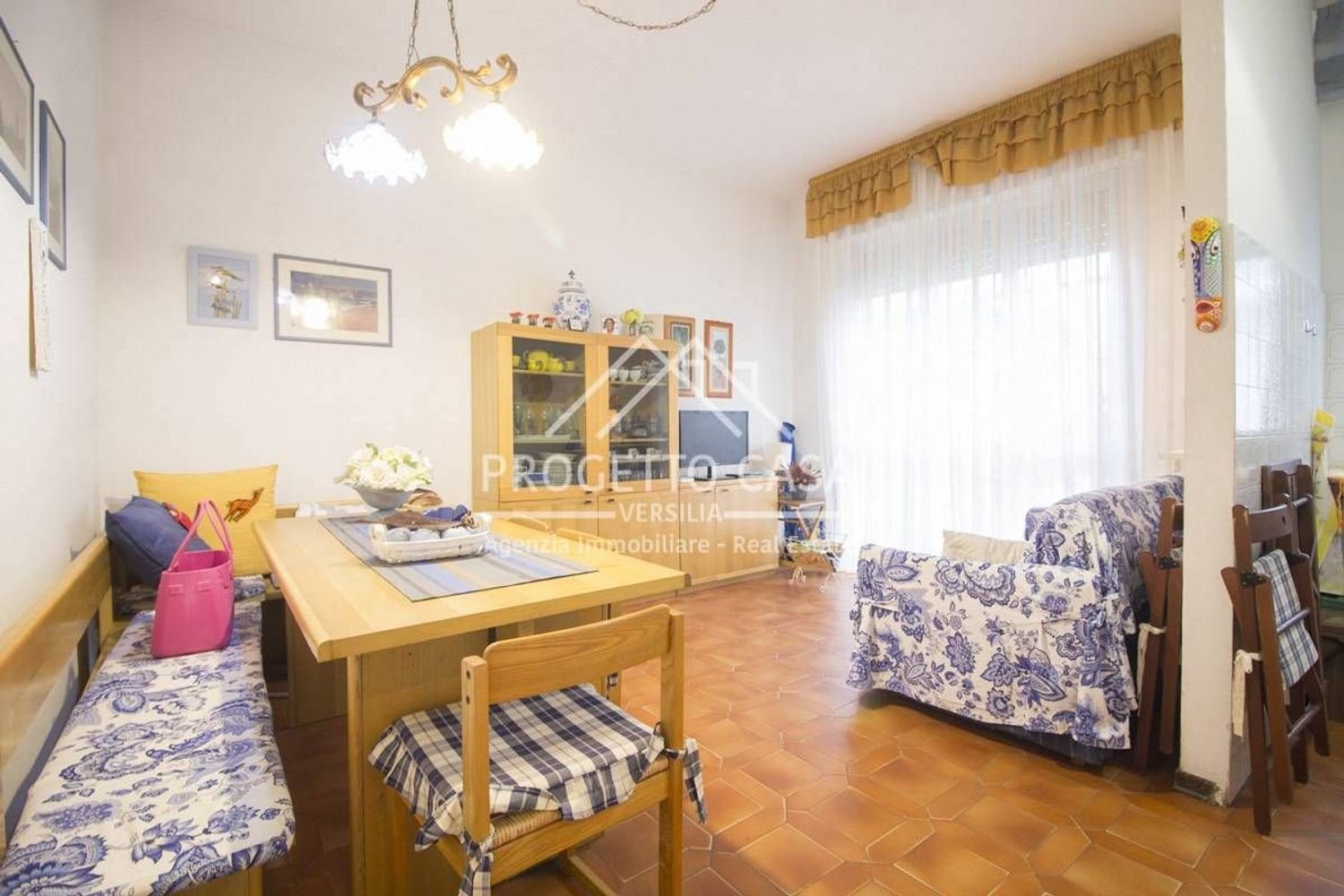 3-salle Appartement à Camaiore, Italy No. 128300