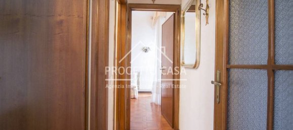 3-salle Appartement à Camaiore, Italy No. 128300 11