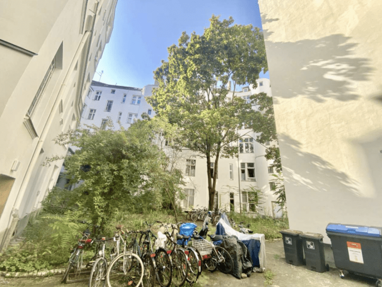 Квартира с 2 комнатами в Вестенд, Германия № 35931