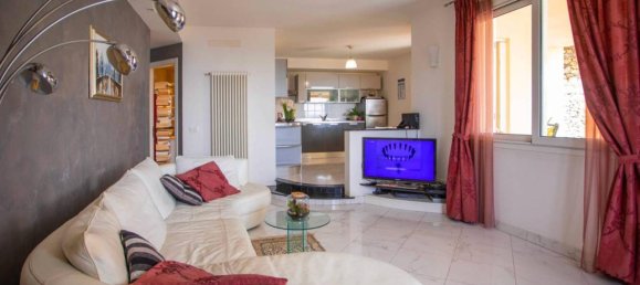 Apartamento de 4 habitaciónes en Alassio, Italy No. 161071 8