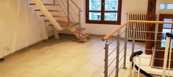 160m² Building in Meulan-en-Yvelines, France No. 176988 9