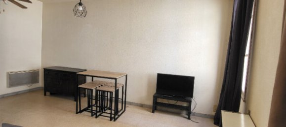 1 bedroom Apartment in Avignon, France No. 281700 2