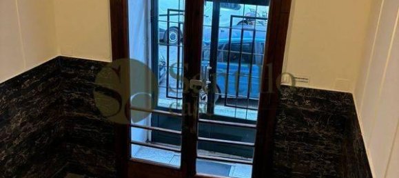 3-salle Appartement à Rome, Italy No. 41201 5