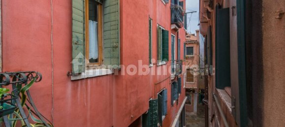 Apartamento de 5 dormitorios en Venice, Italy No. 268417 24