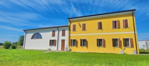 7غرفة فيلا في Quistello, Italy رقم 108394 3