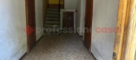 4 bedrooms Apartment in Gallicano, Italy No. 324234 10