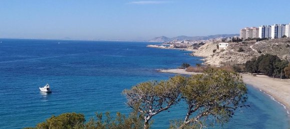 3 bedrooms Villa in Villajoyosa, Spain No. 9544 2