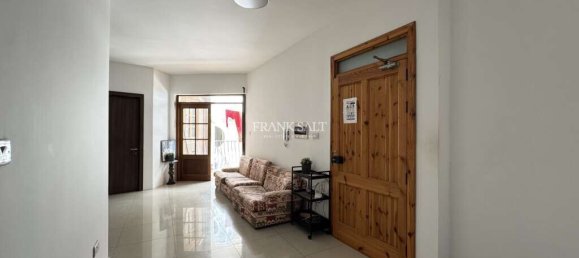 Квартира с 4 спальнями в Аттард, Мальта № 450 3