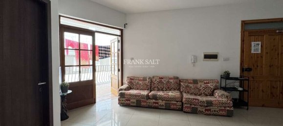 Квартира с 4 спальнями в Аттард, Мальта № 450 2