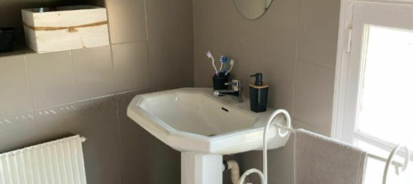 4 bedrooms House in Saint-Cyr-sur-Morin, France No. 150827 9