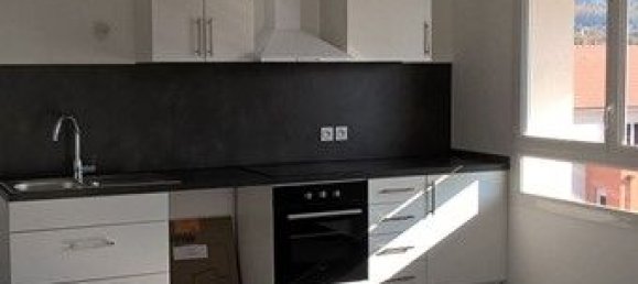 2 bedrooms Apartment in Coublevie, France No. 343333 2