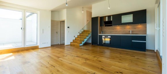 3-salle Appartement à Simmering, Austria No. 212065 4