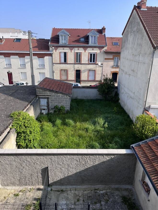 Grundstück in Reims, France 147m², Nr. 247697