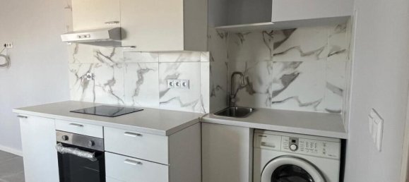 1 bedroom Apartment in Marbella, Spain No. 183315 3