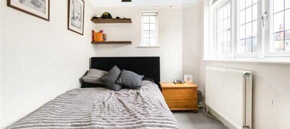 5 bedrooms House in London, United Kingdom No. 6600 11