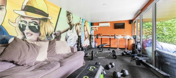 5 bedrooms House in London, United Kingdom No. 6600 17