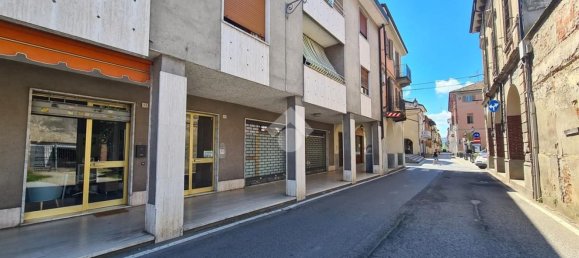 3 rooms Apartment in Crescentino, Italy No. 127627 25