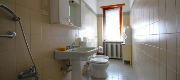 3 rooms Apartment in Crescentino, Italy No. 127627 15